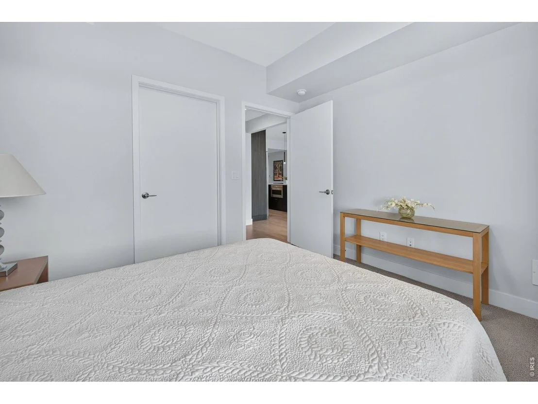 Photo of Unit 205 at 2718 Pine St
