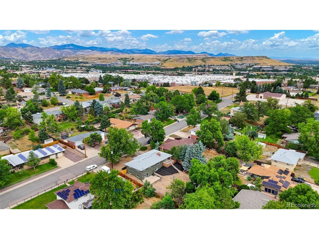 Photo of 710 Deframe St