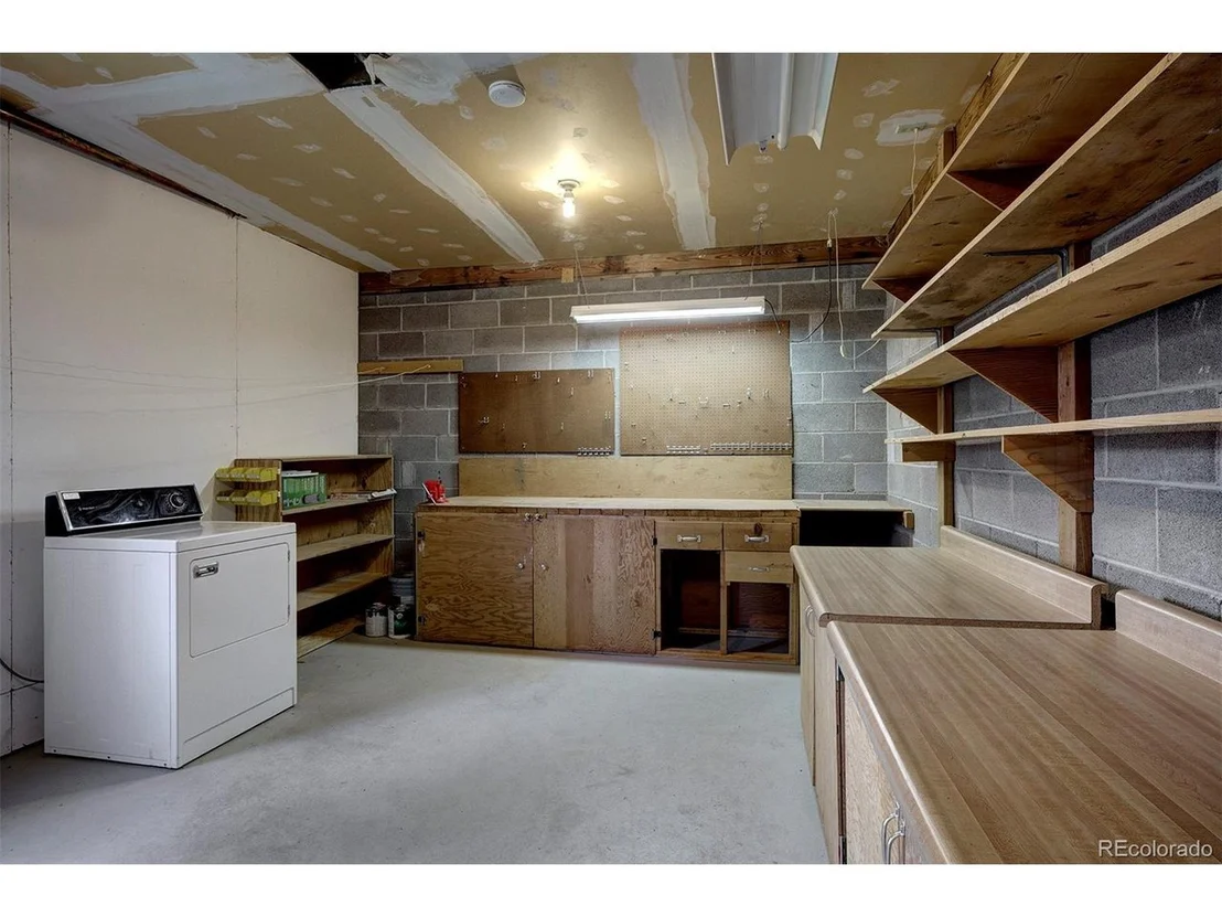 Photo of 25382 Mosier Cir