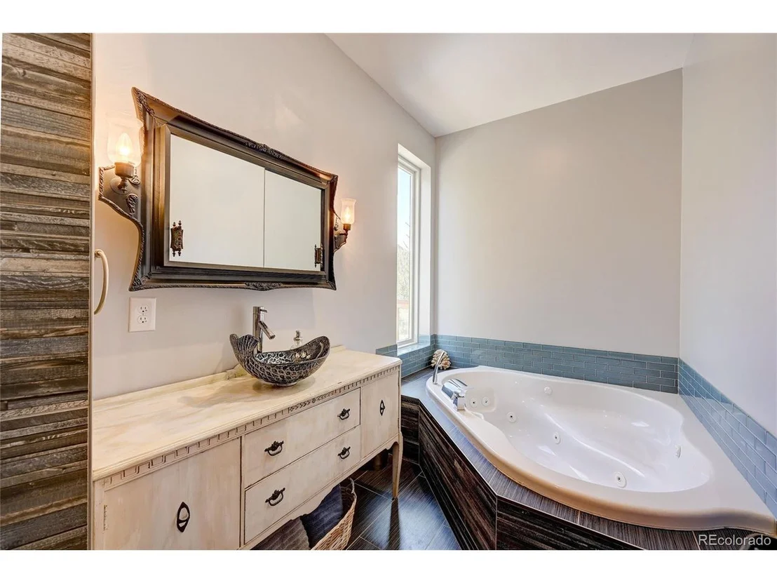 Photo of 632 Aspen Ln