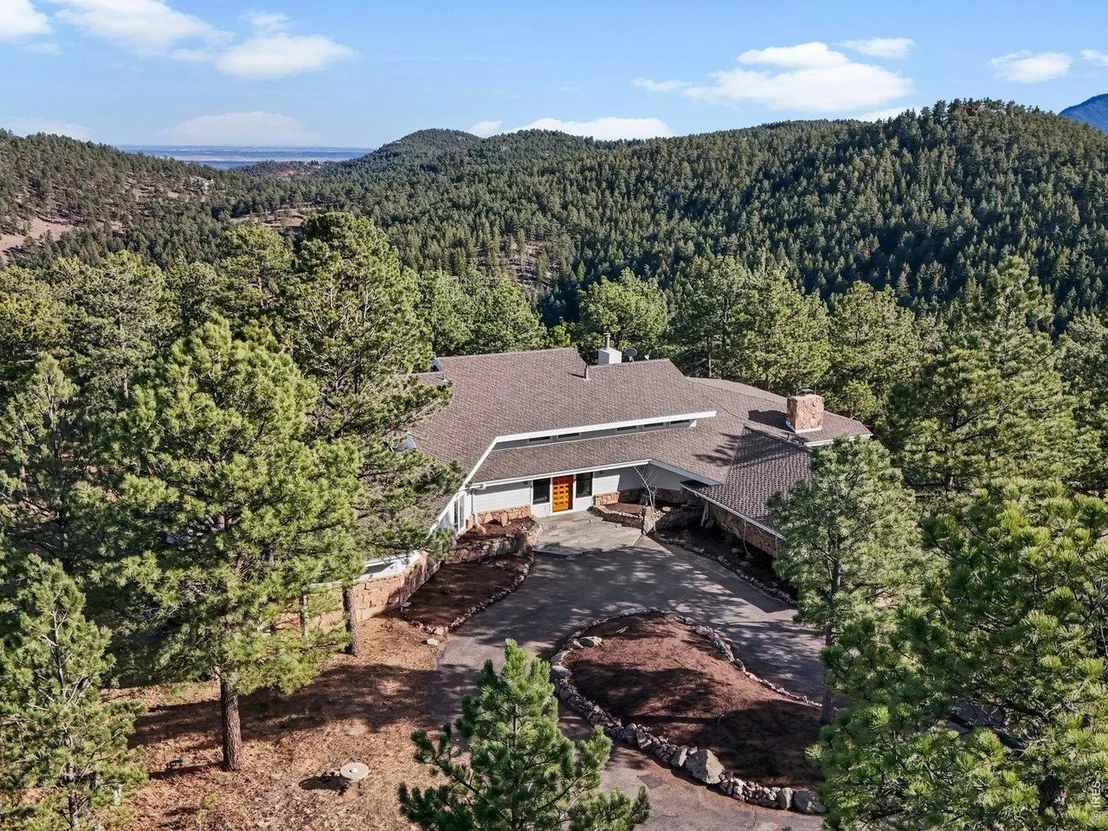 Photo of 4300 Sunshine Canyon Dr