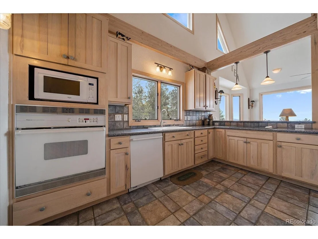 Photo of 13885 Pine Country Ln