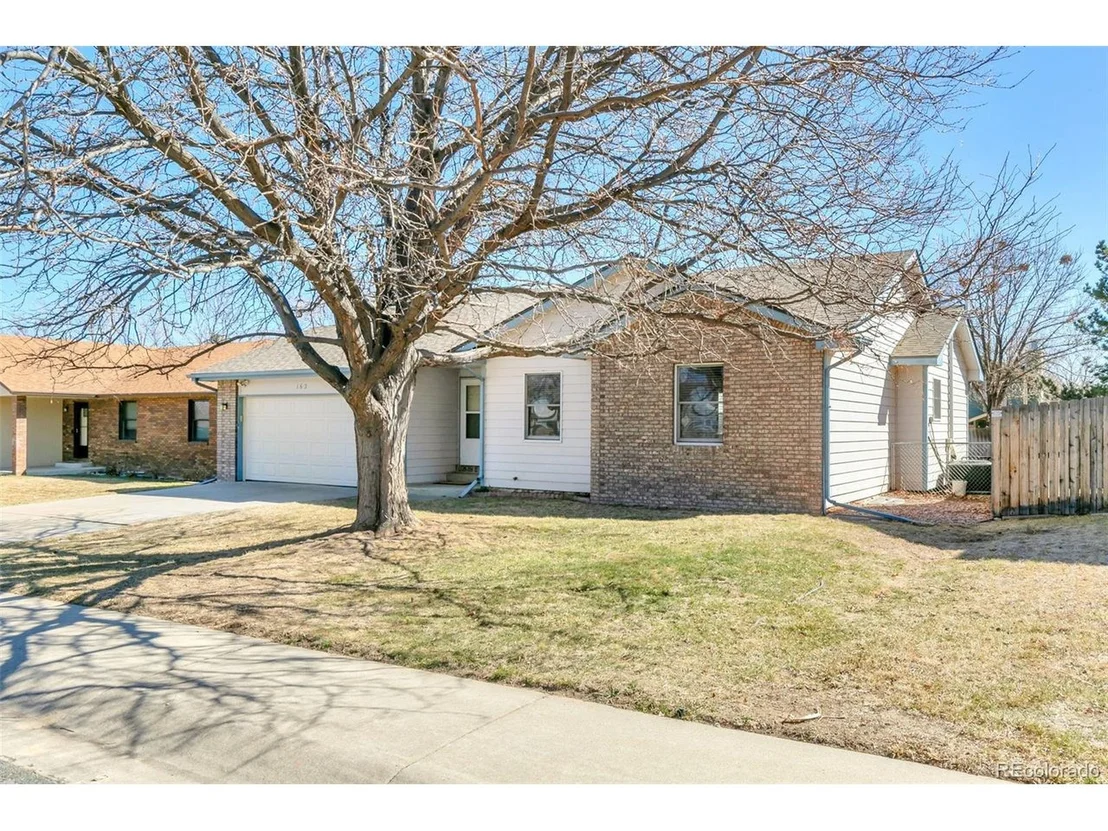 Photo of 162 48th Ave