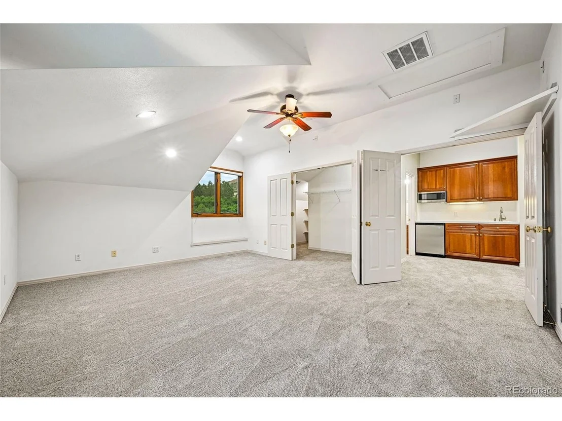 Photo of 3366 Red Tree Pl