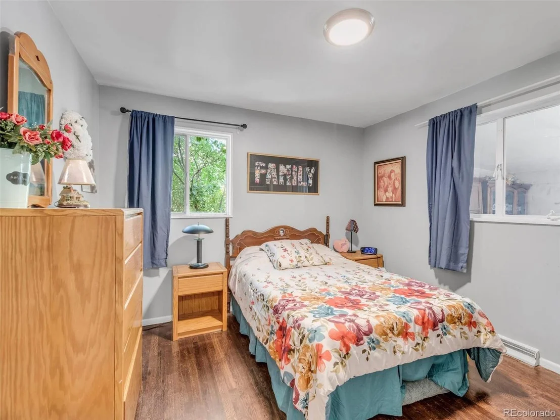 Photo of 8520 Franklin Dr