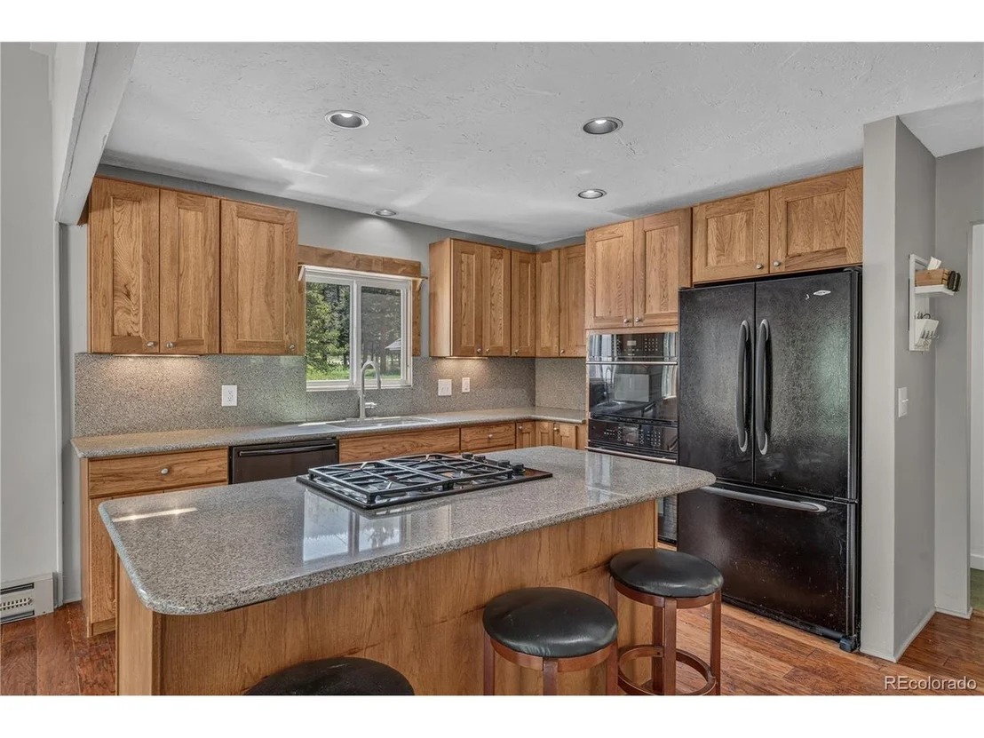 Photo of 214 Mountain View Trl