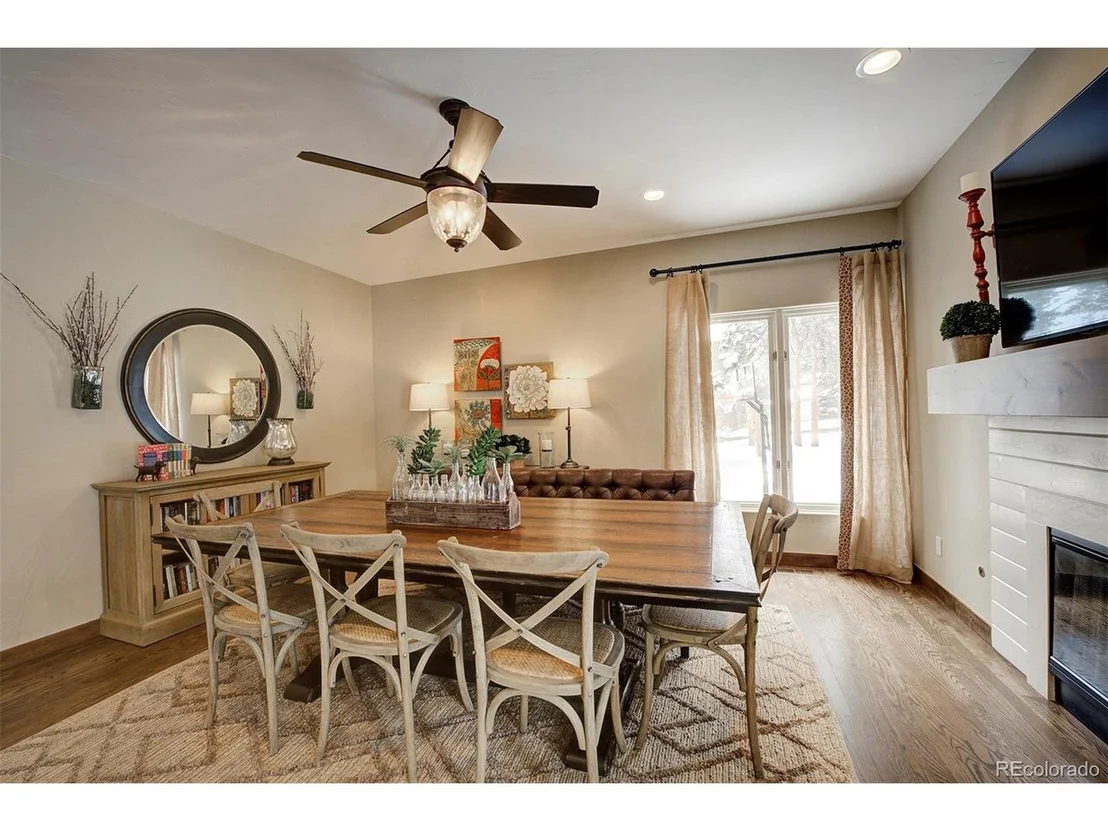Photo of 31342 Island Dr