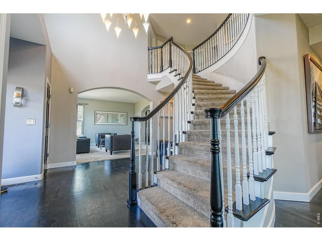 Photo of 3938 Vale View Ln