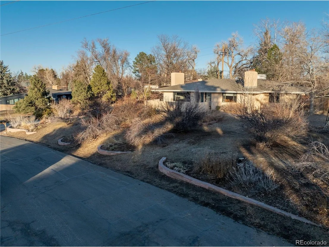 Photo of 38 Hillside Dr