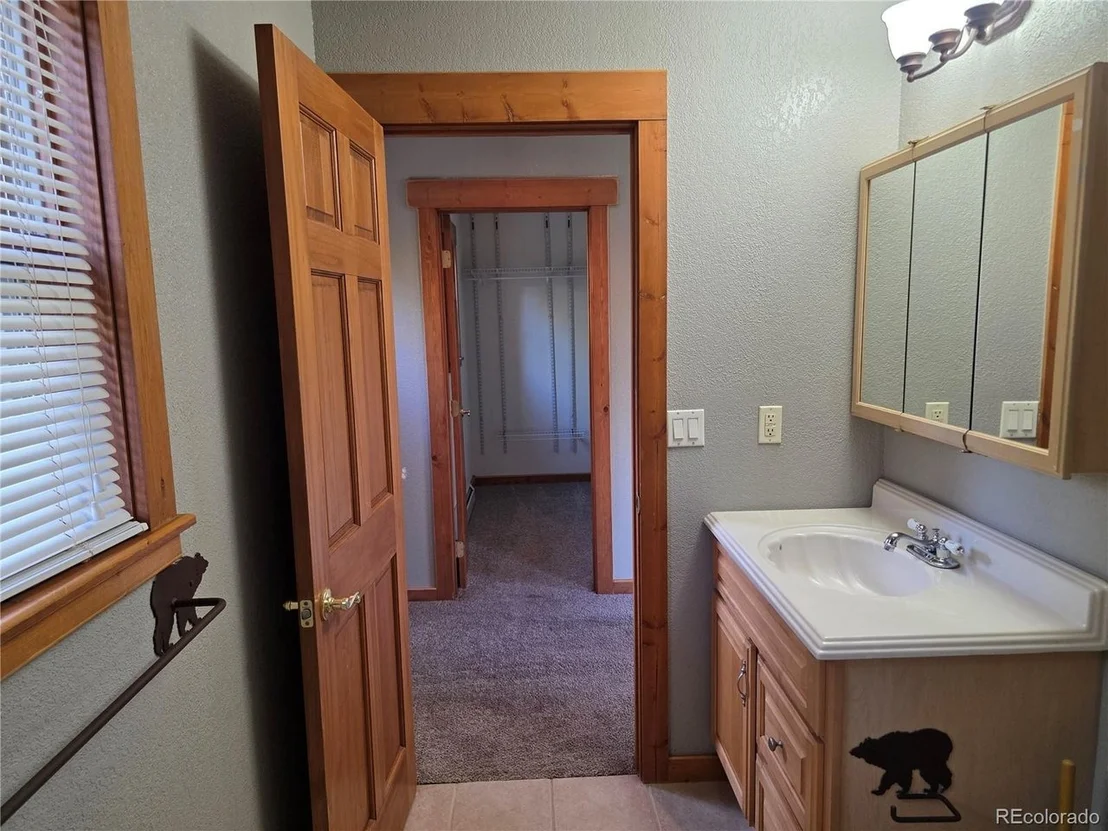 Photo of 622 Foxtail Dr