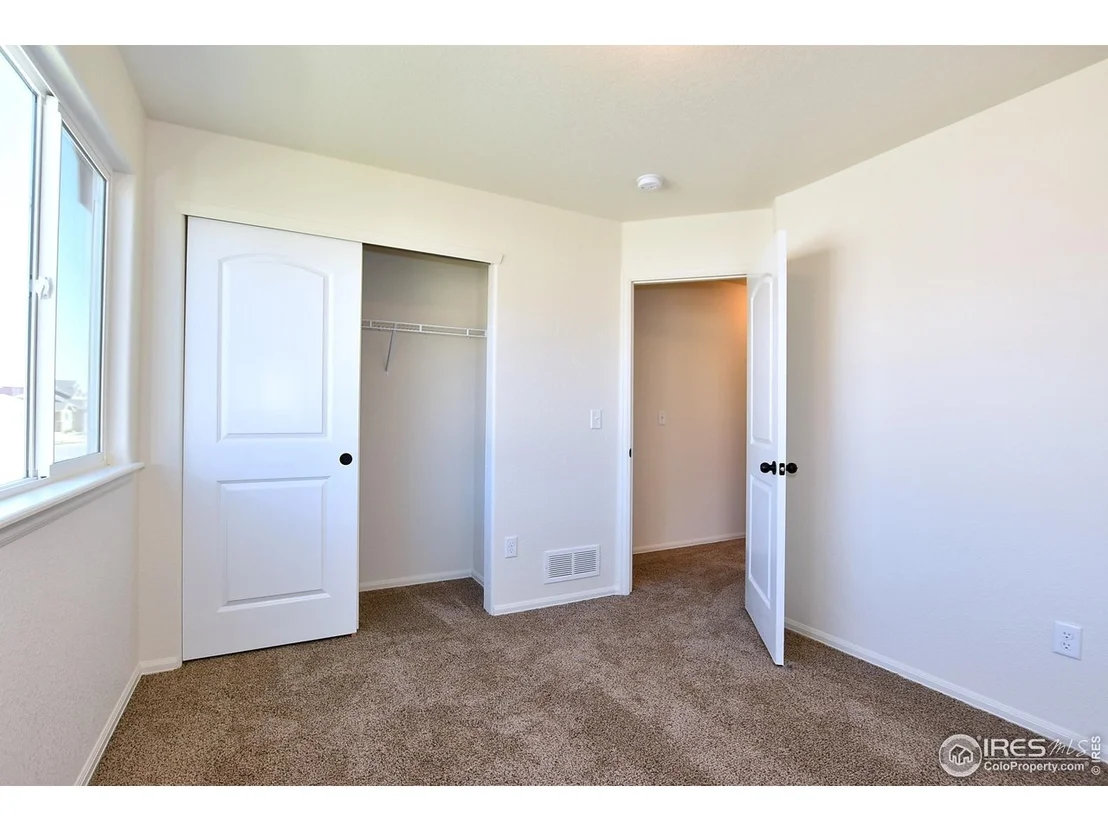 Photo of 4865 Grapevine Way