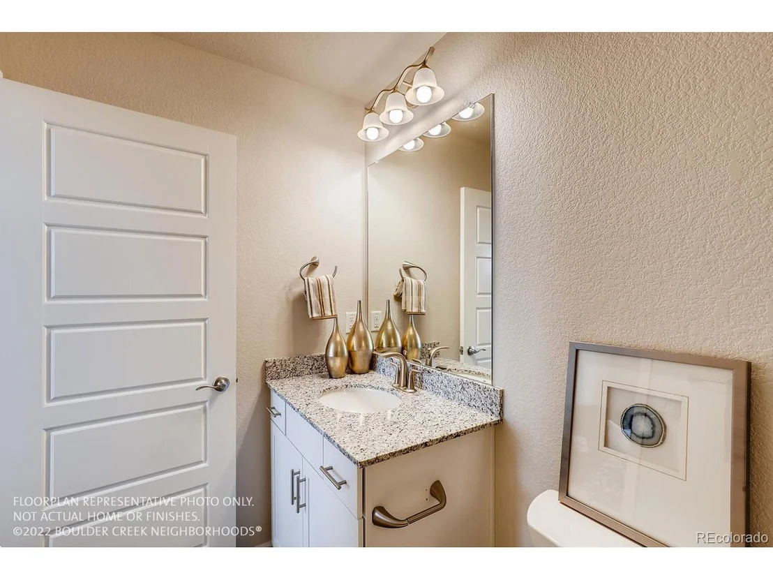 Photo of 128 Bismark Ln