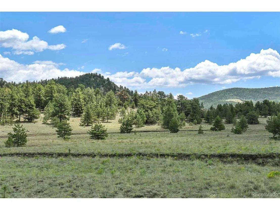 Photo of 376 Copeland Rd