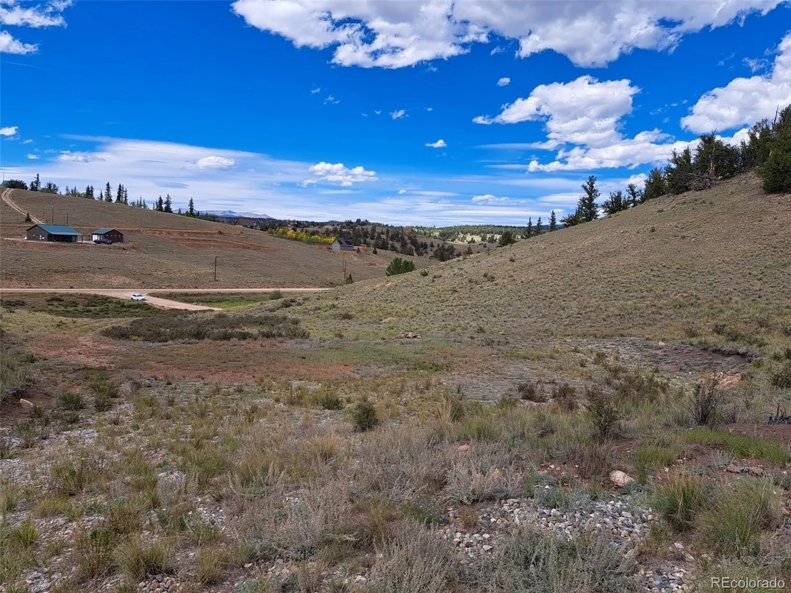 Photo of 736 Stagestop Rd