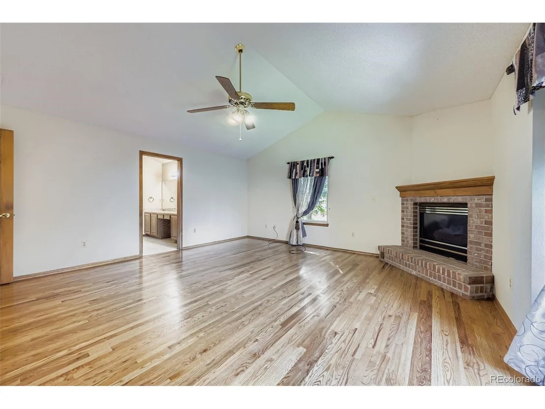 Photo of 3701 W 98th Pl