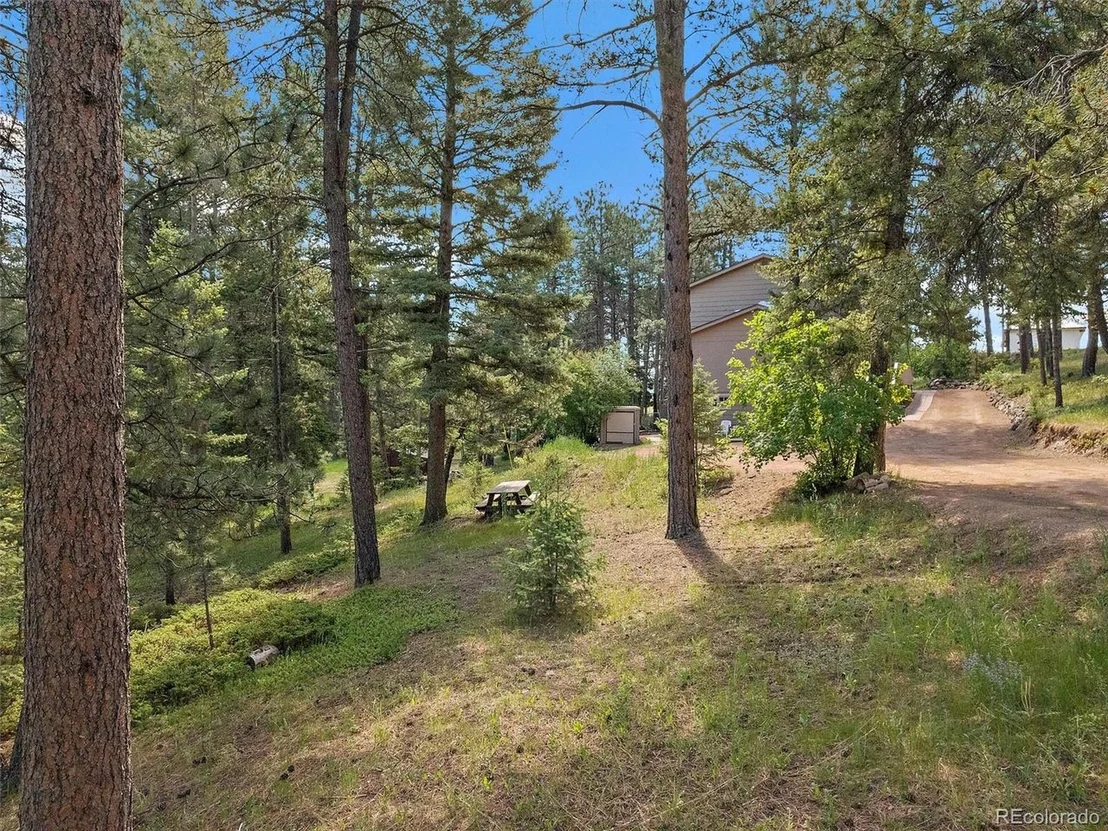 Photo of 11052 Lindsey Rd