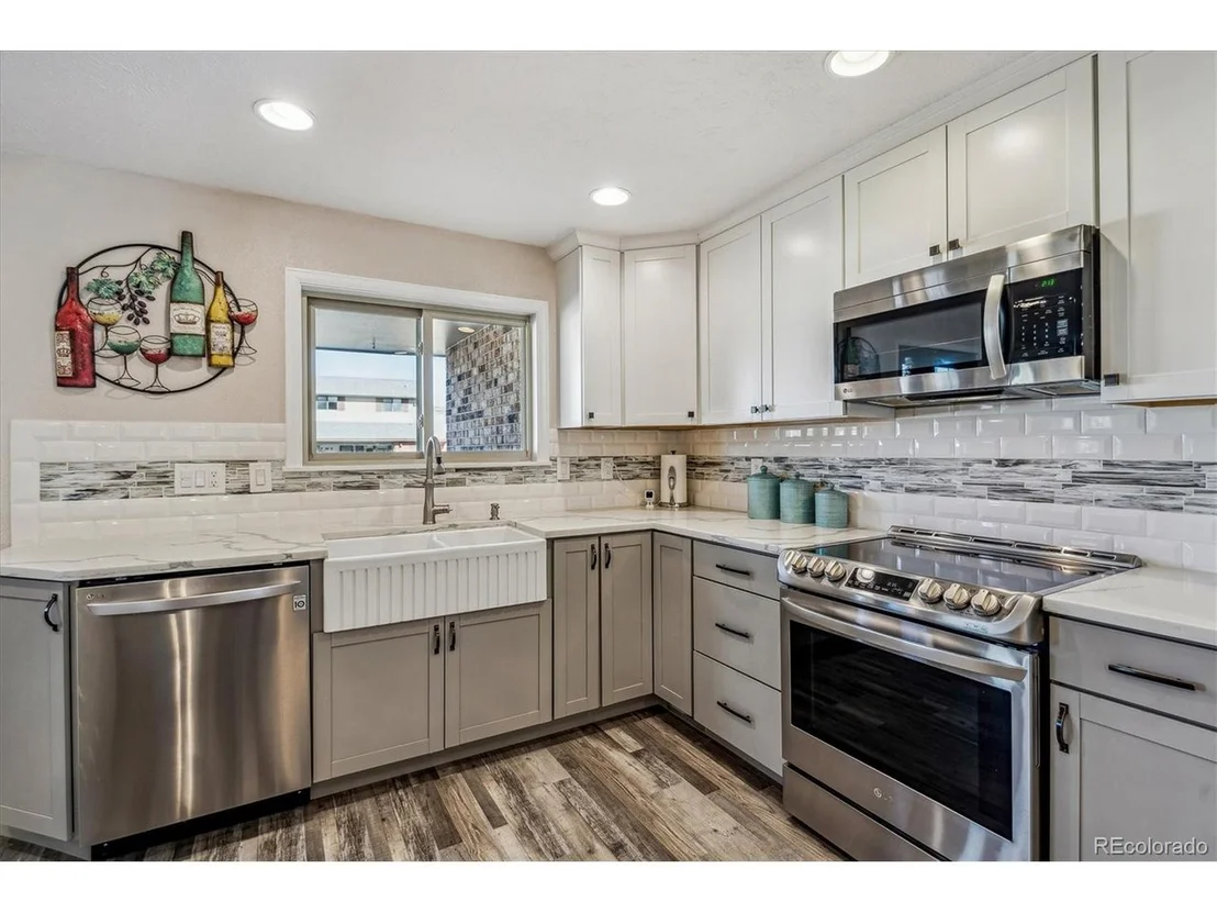 Photo of 13215 Peacock Dr