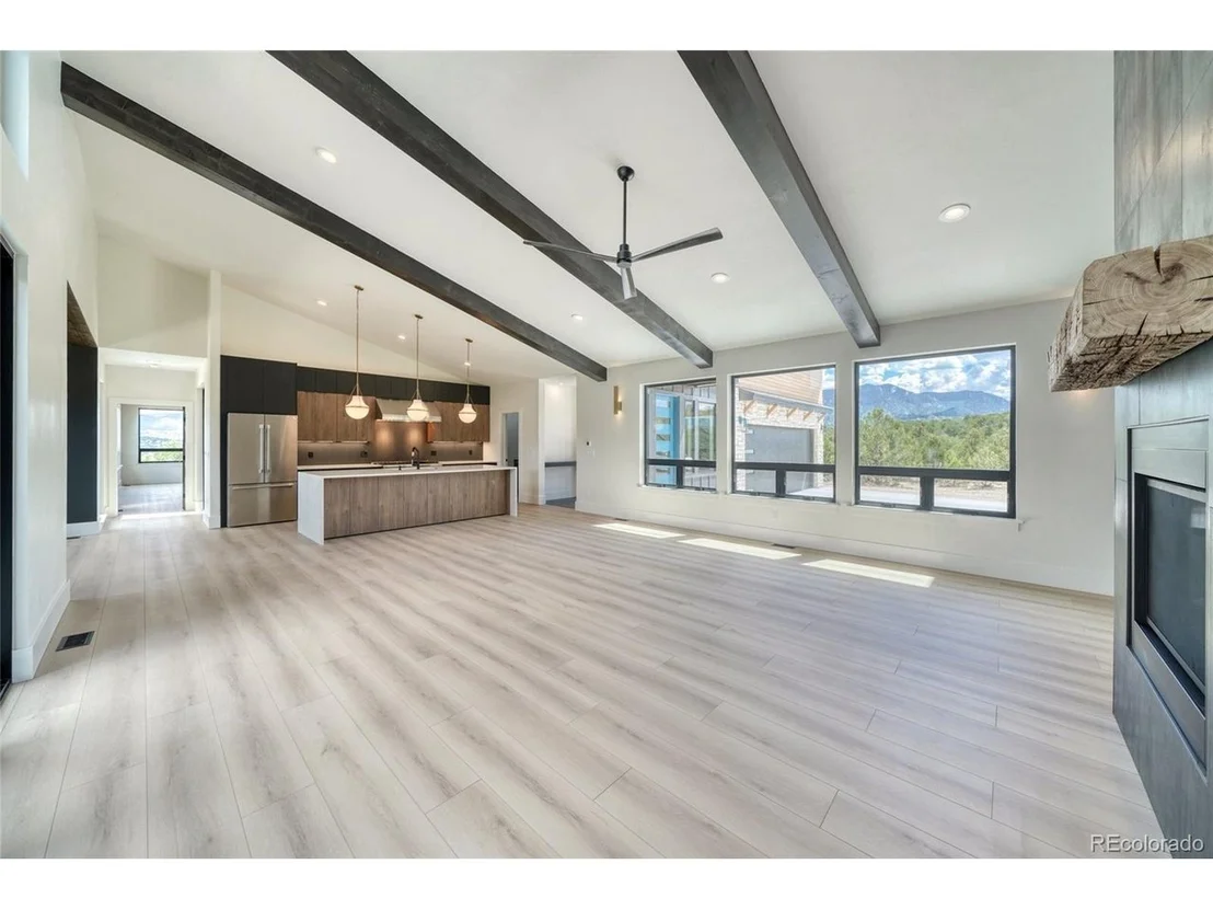 Photo of 10339 Outpost Ln