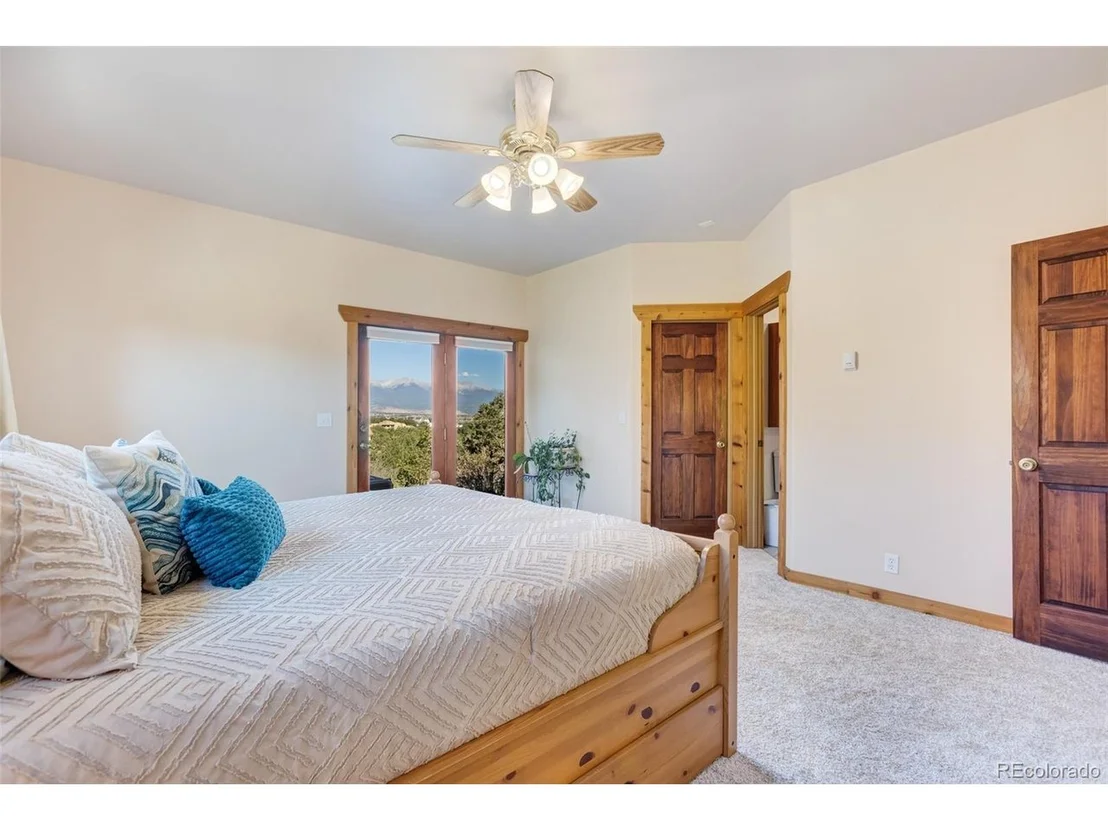 Photo of 6396 Terrace Ln