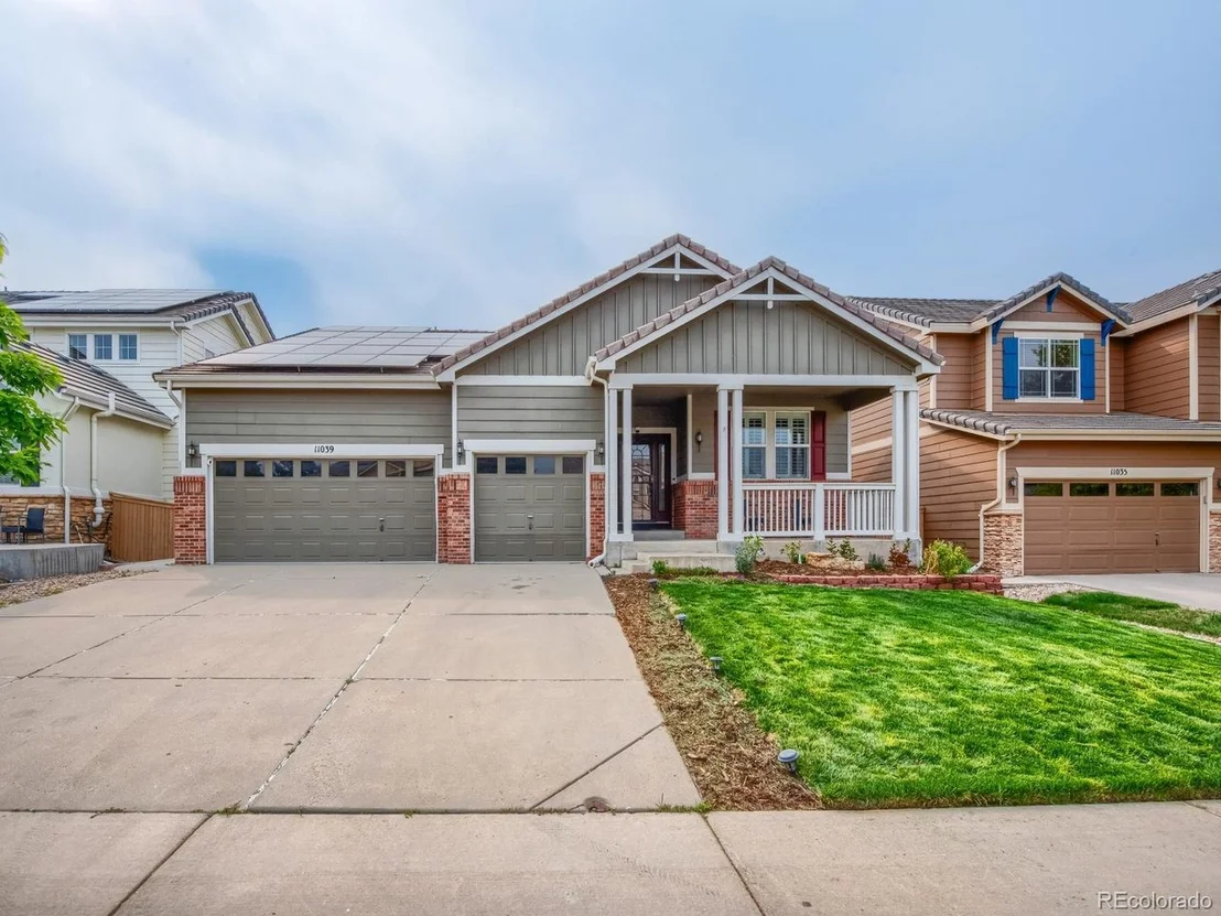 Photo of 11039 Valleybrook Cir