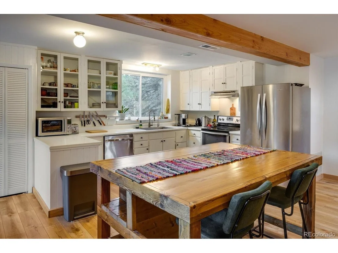 Photo of 463 Pine Glade Rd