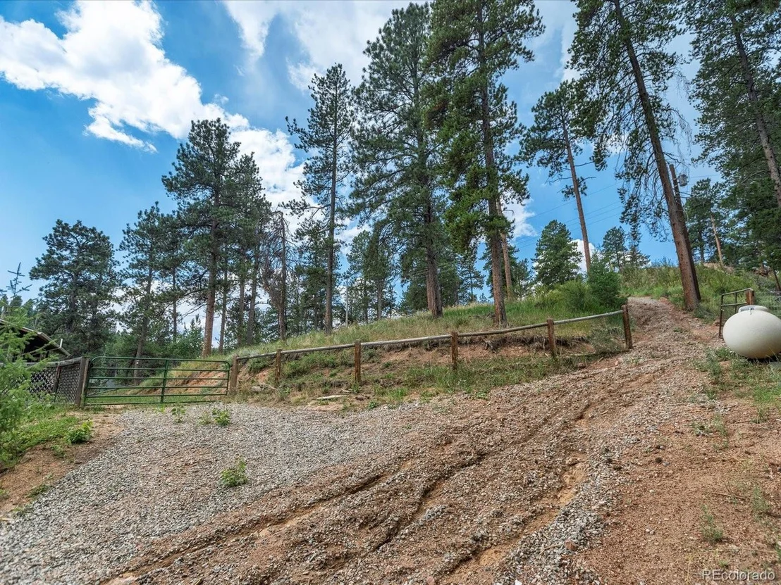 Photo of 27685 Stagecoach Rd