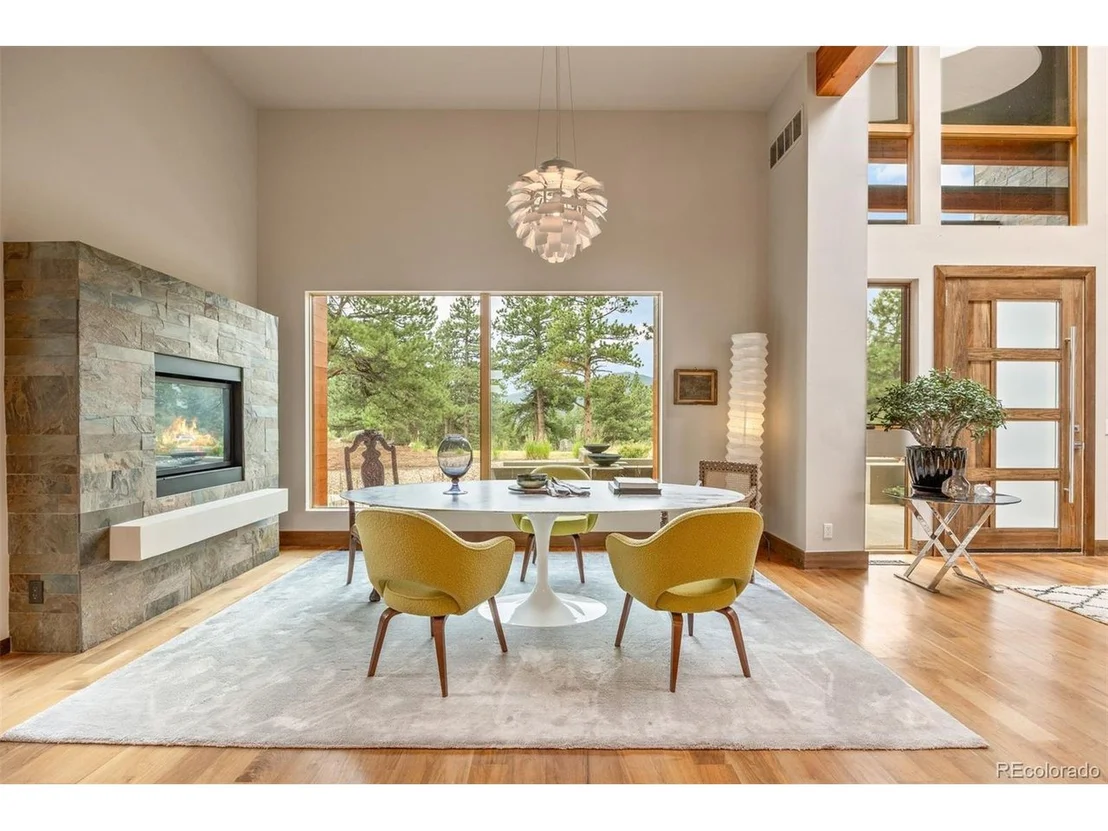 Photo of 2888 Highlands View Rd