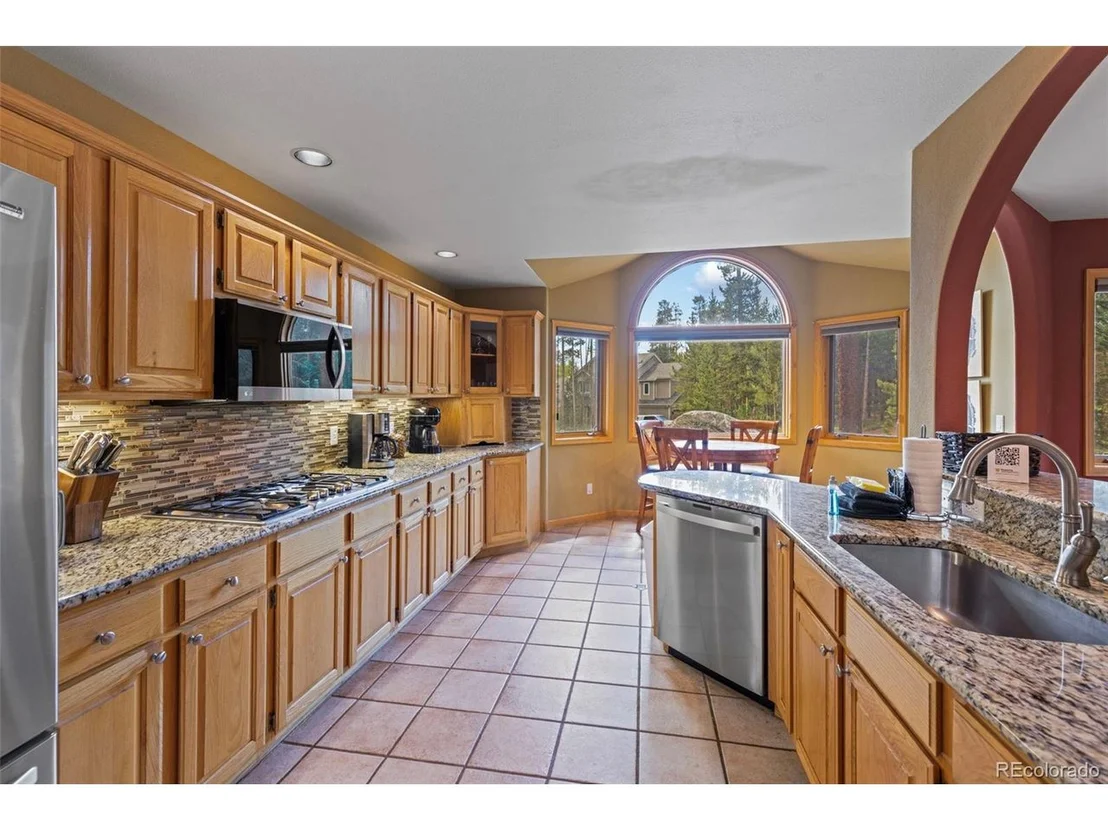 Photo of 395 Black Hawk Cir