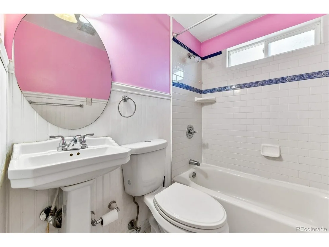 Photo of 2532 Depew St