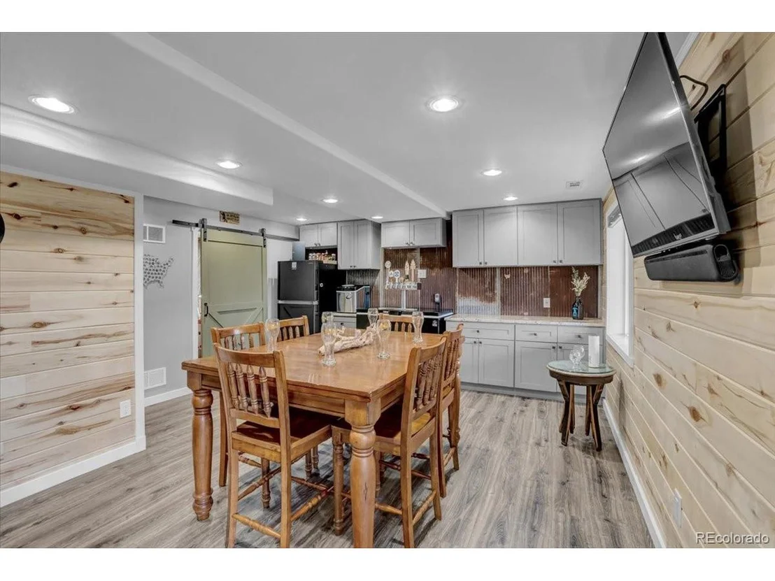 Photo of 3398 Blue Grass Cir
