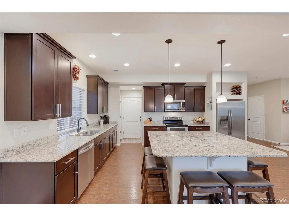Photo of 1516 Raindrop Way