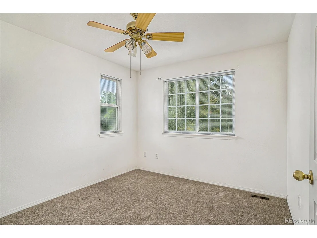 Photo of 6520 Stagecoach Ave