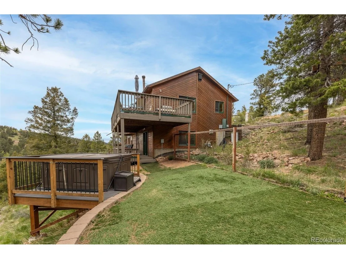 Photo of 25167 Red Cloud Dr