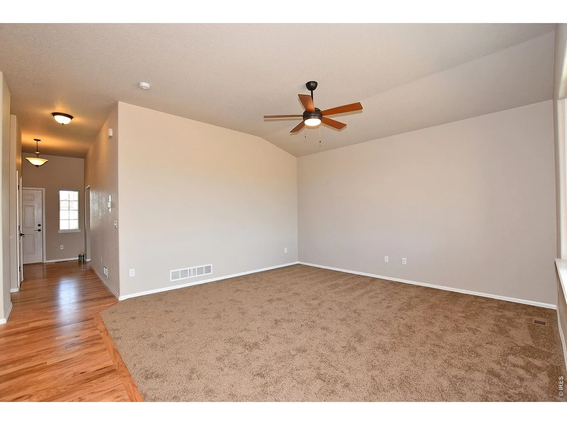 Photo of 2388 Juno Ln