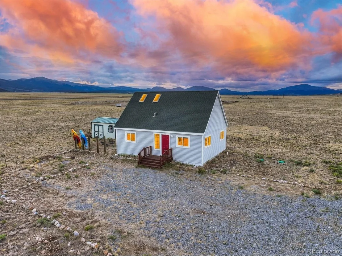 Photo of 137 Western Bee Ln