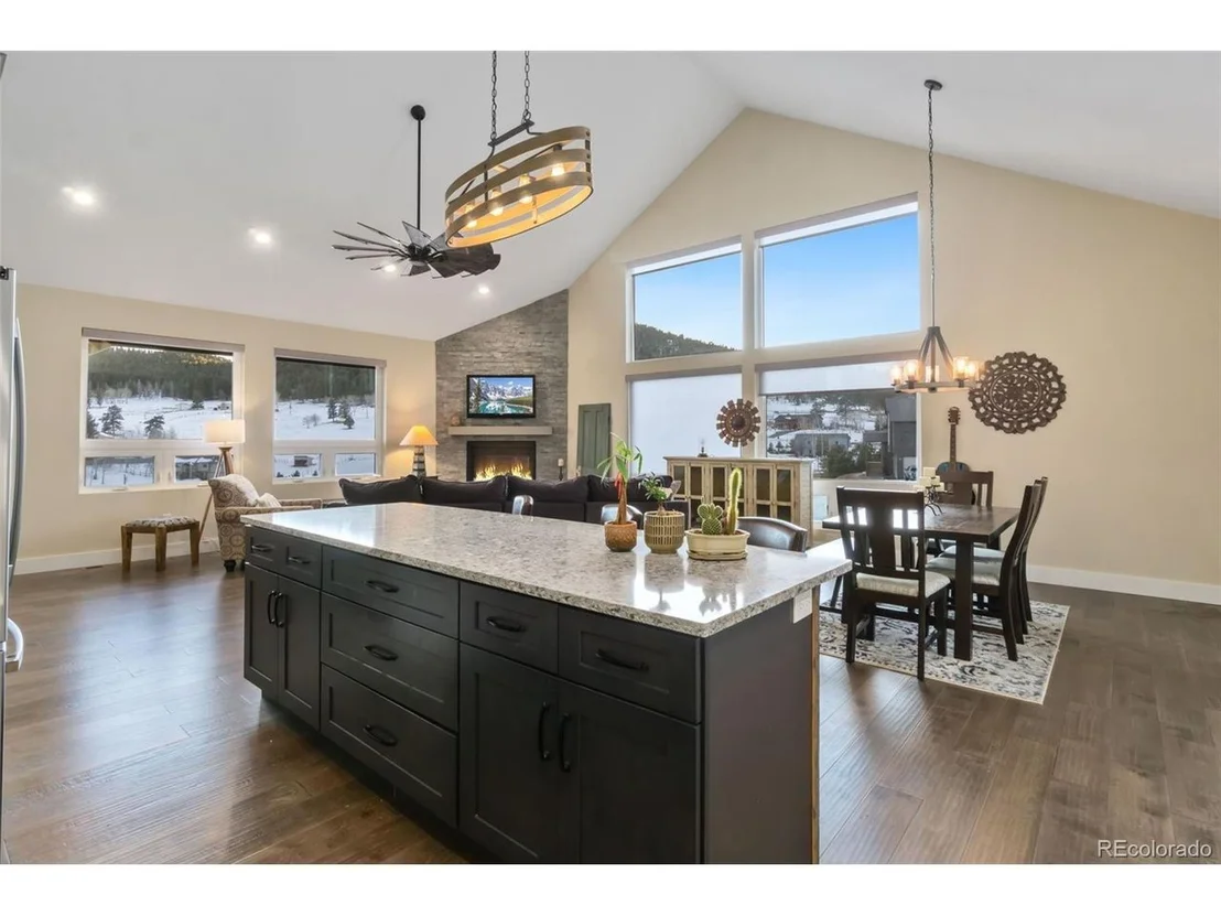Photo of 31675 Kiva Ln