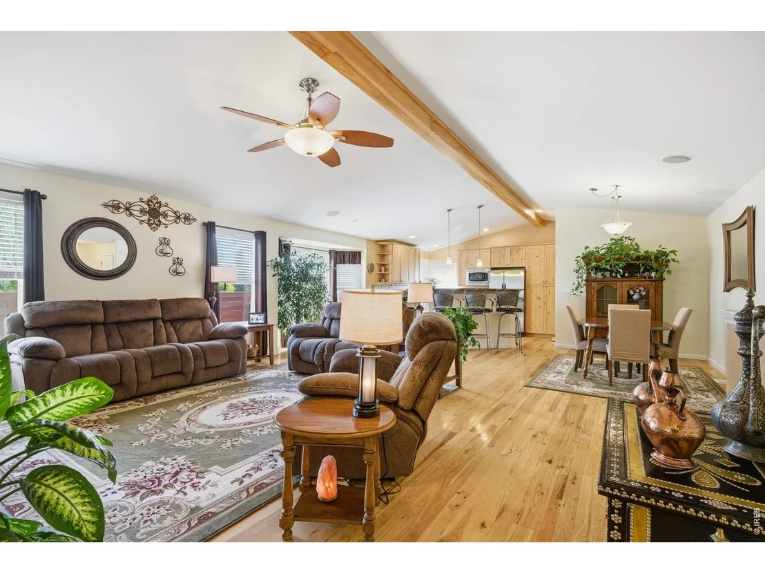 Photo of 624 Foxtail Way