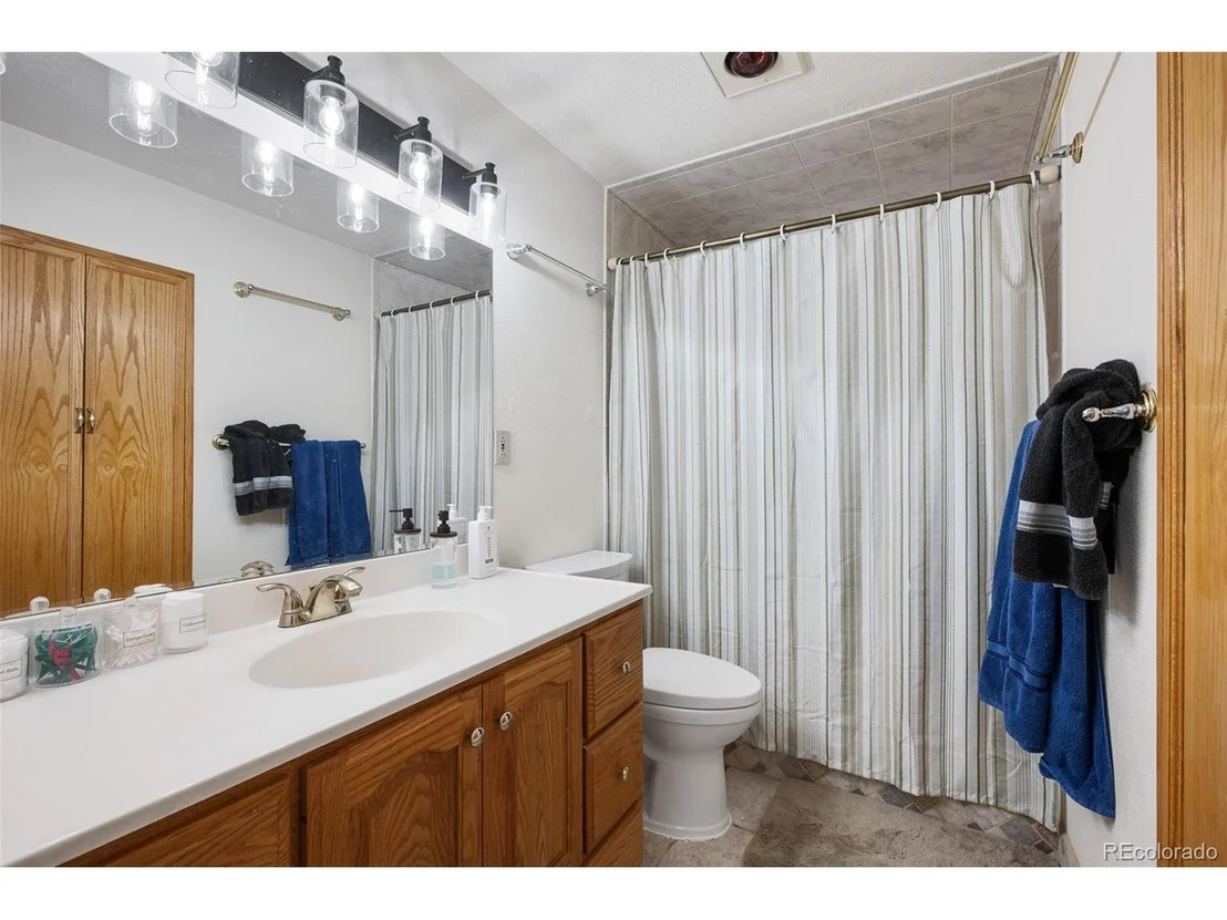 Photo of 8677 Thunderbird Cir