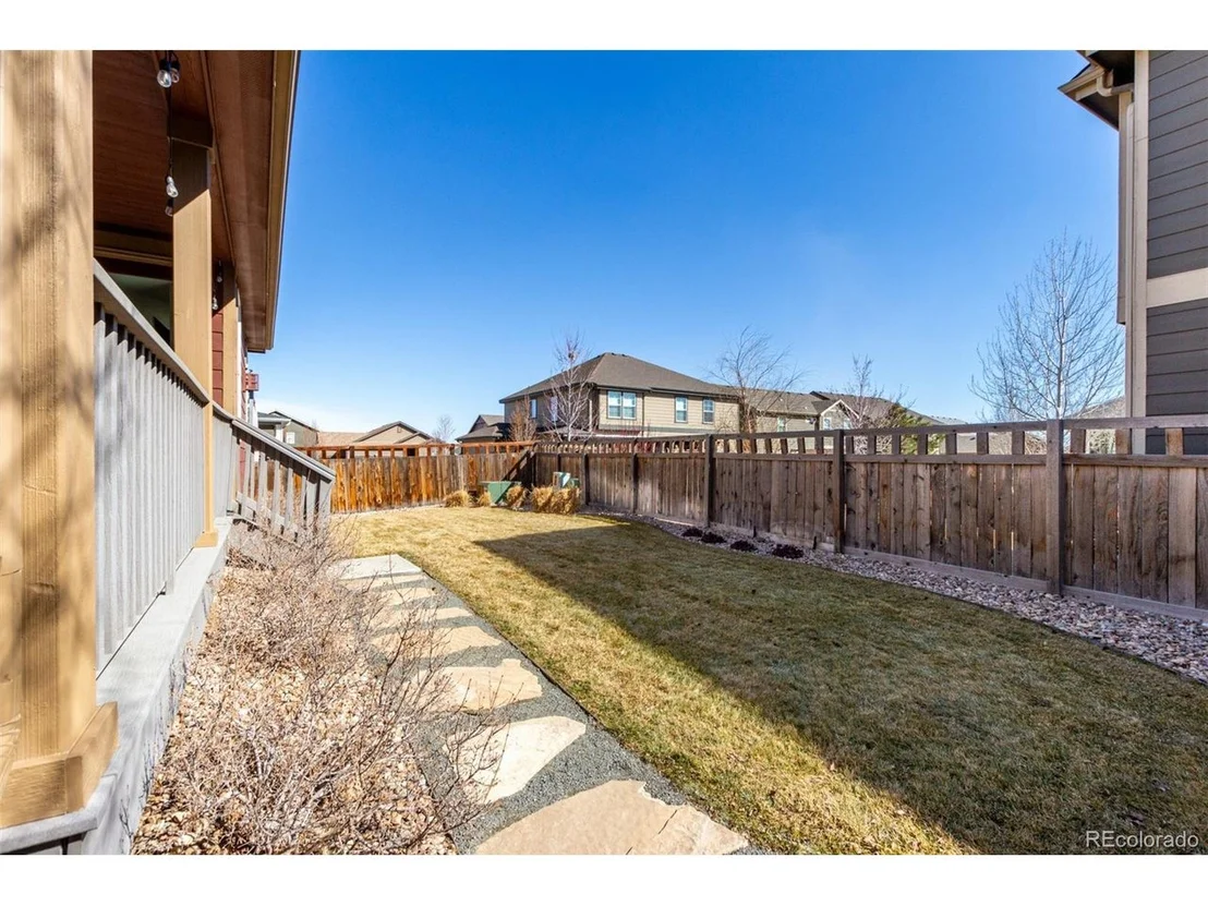 Photo of 4834 Sunset Pl