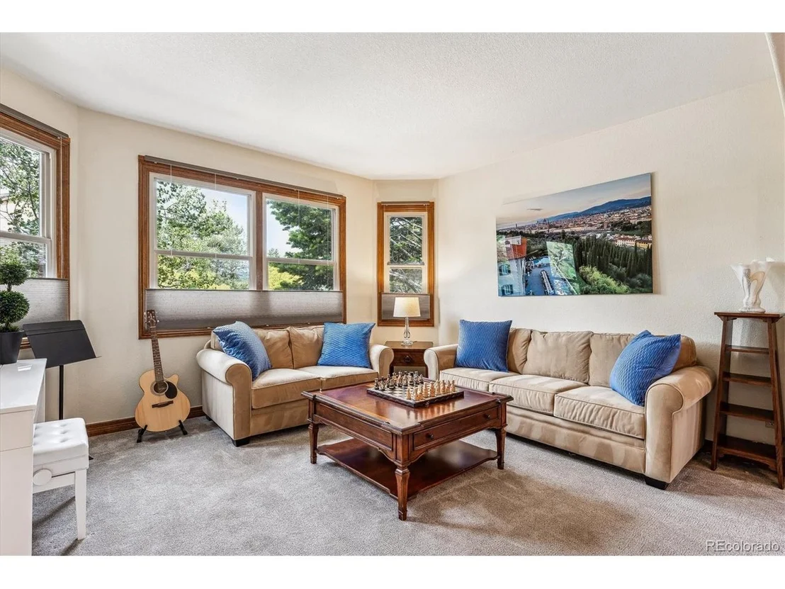 Photo of 147 Mc Intyre Cir