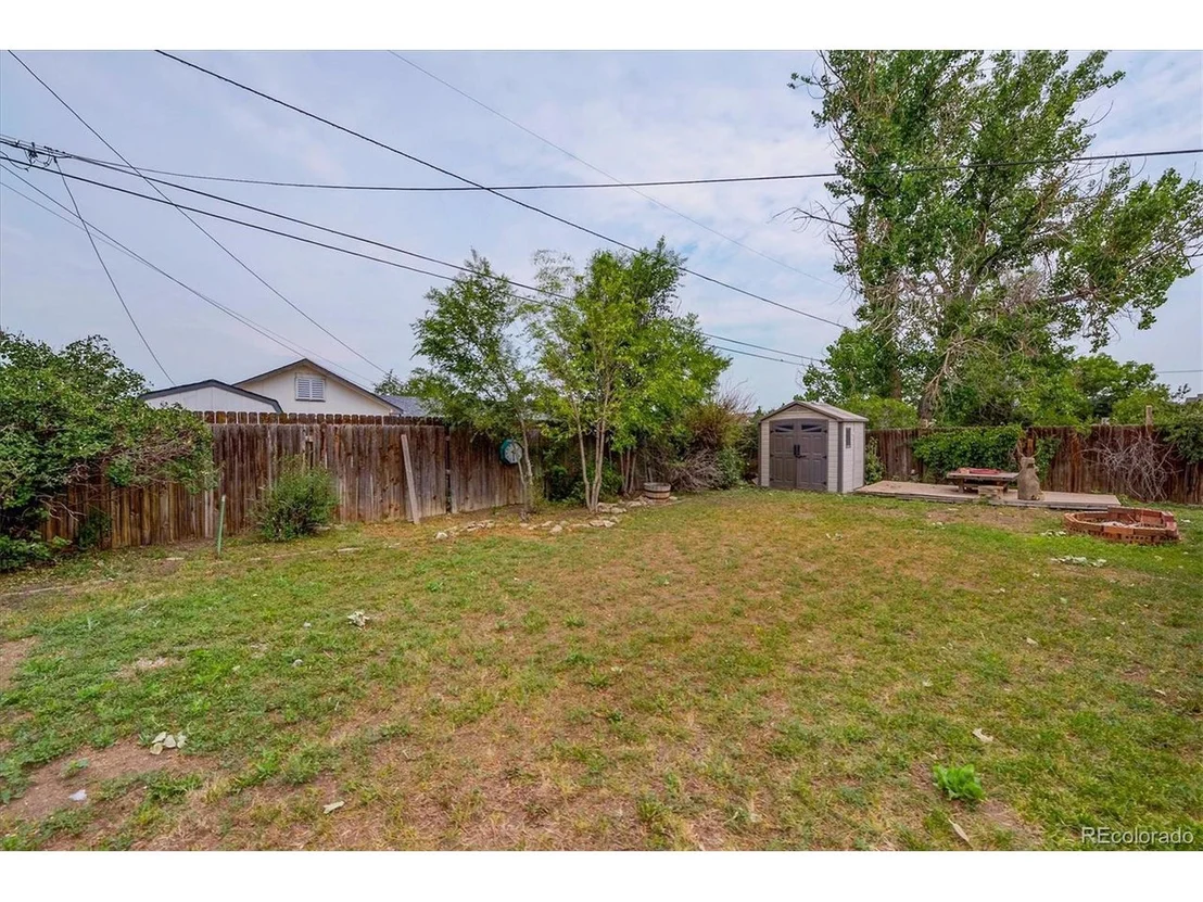 Photo of 231 Aspen Dr