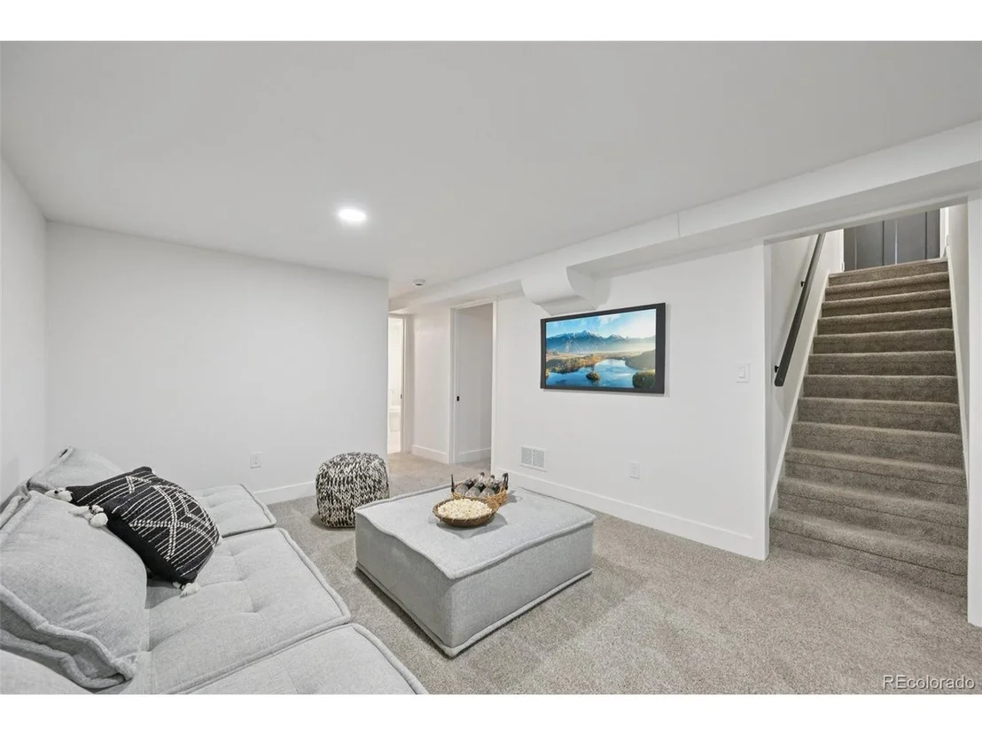 Photo of 169 Yates St