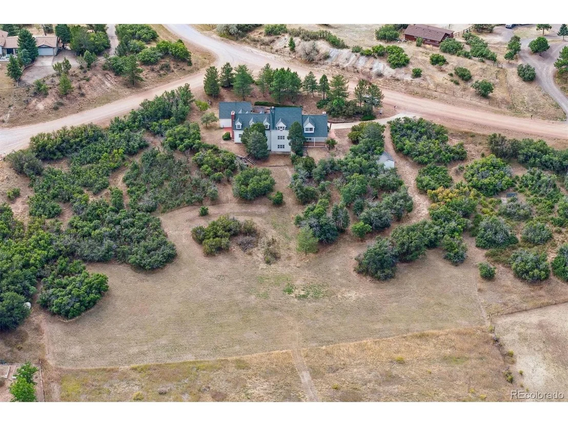 Photo of 7439 Cheyenne Dr