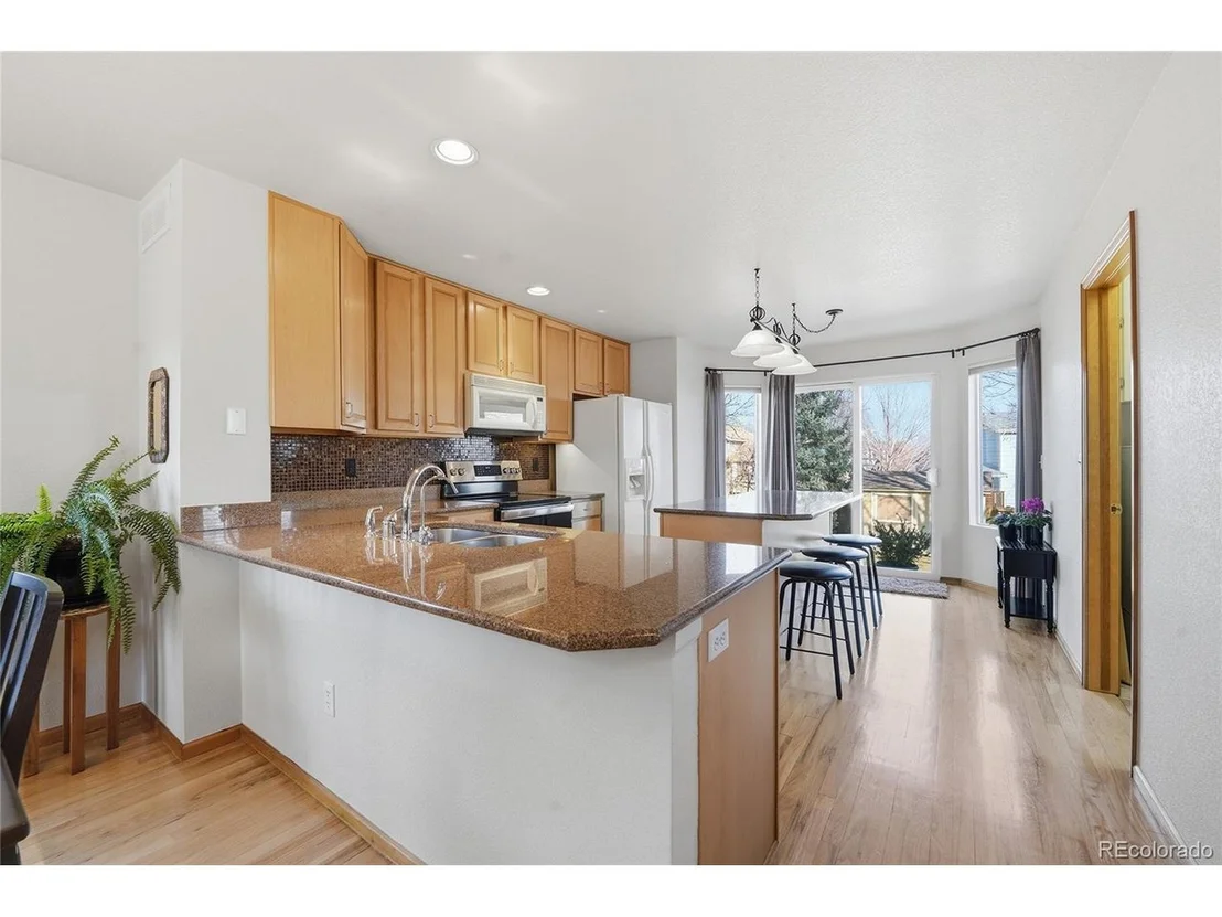 Photo of 5860 Canyon Cir