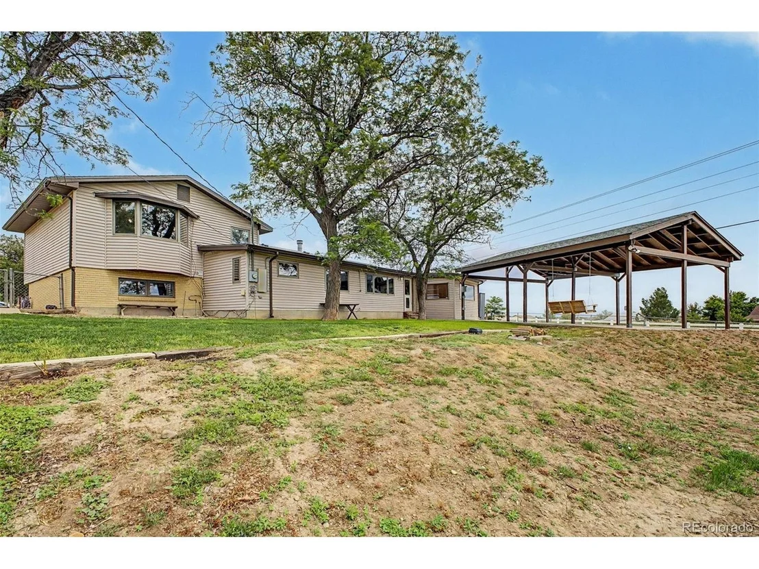 Photo of 16045 Lomand Cir