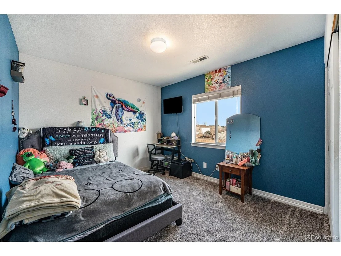 Photo of 819 Willow Dr