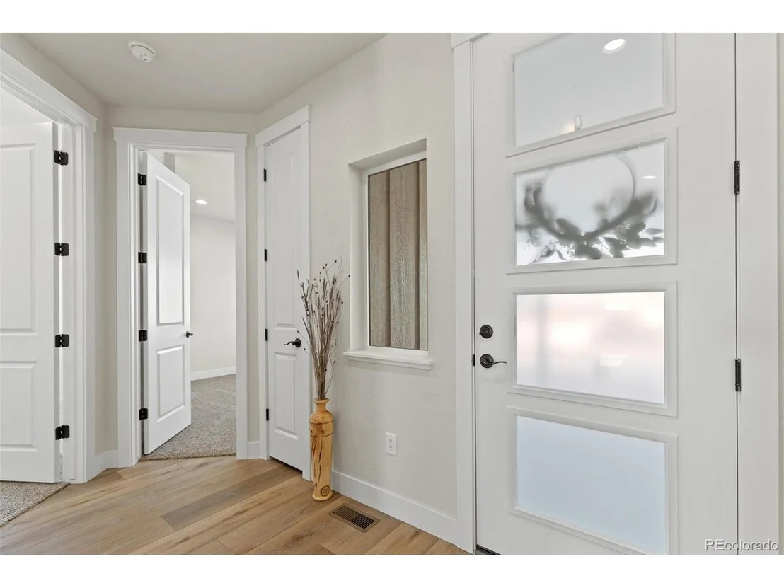 Photo of 118 7th Ave