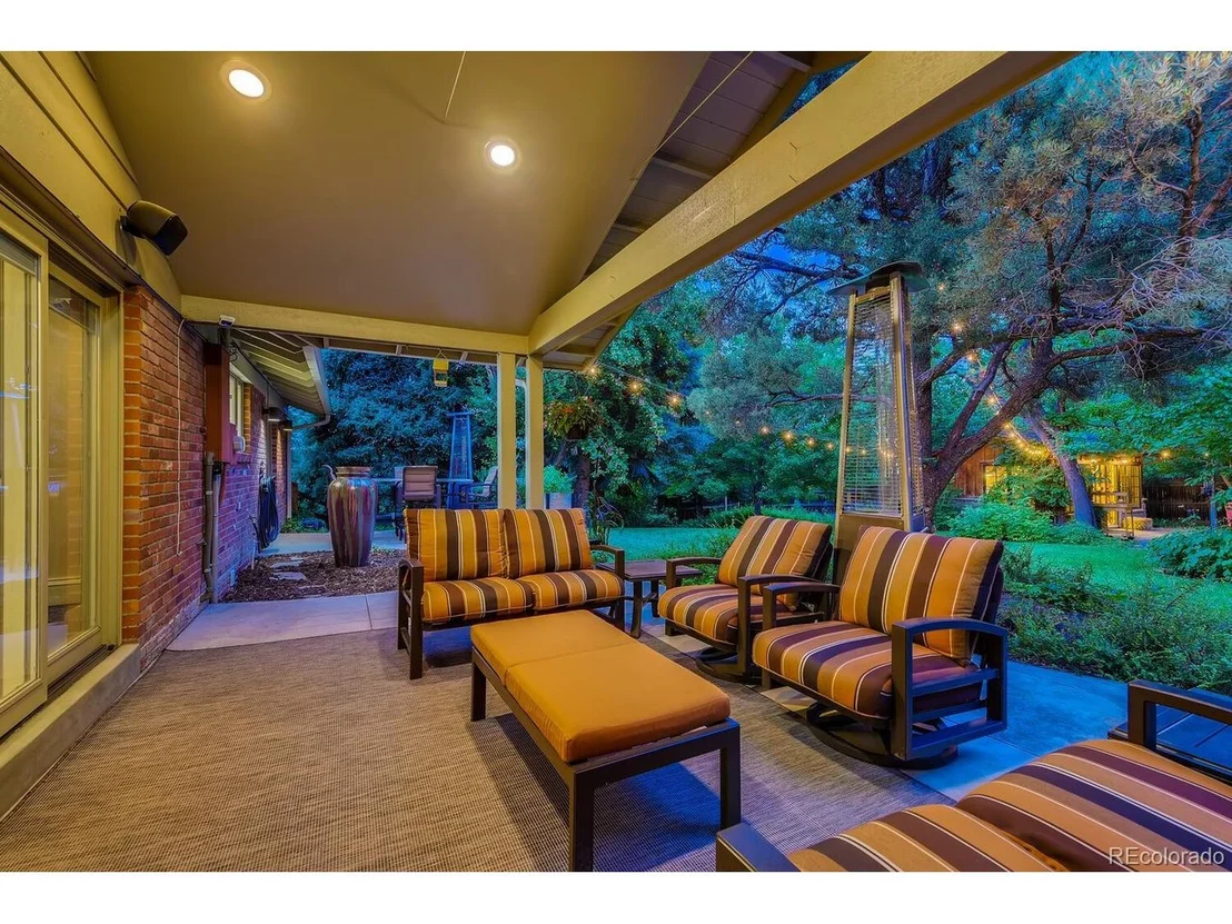 Photo of 2750 Howell Rd