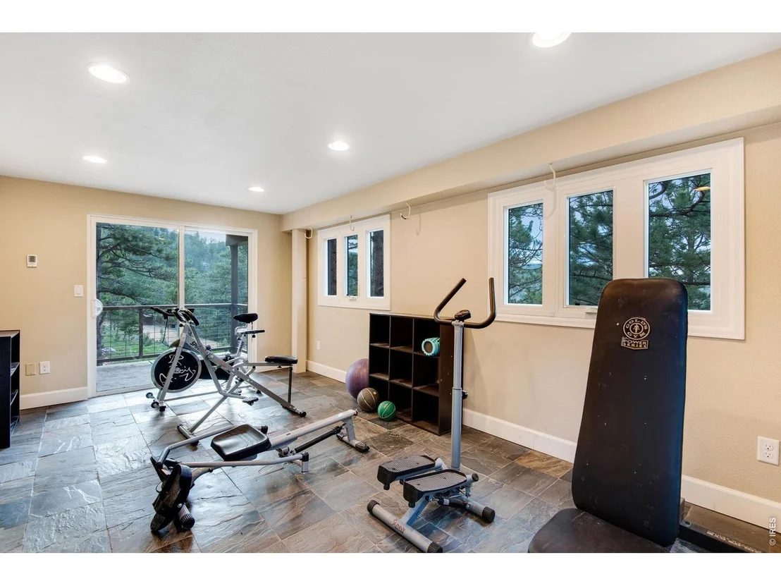 Photo of 28 Pine Brook Rd