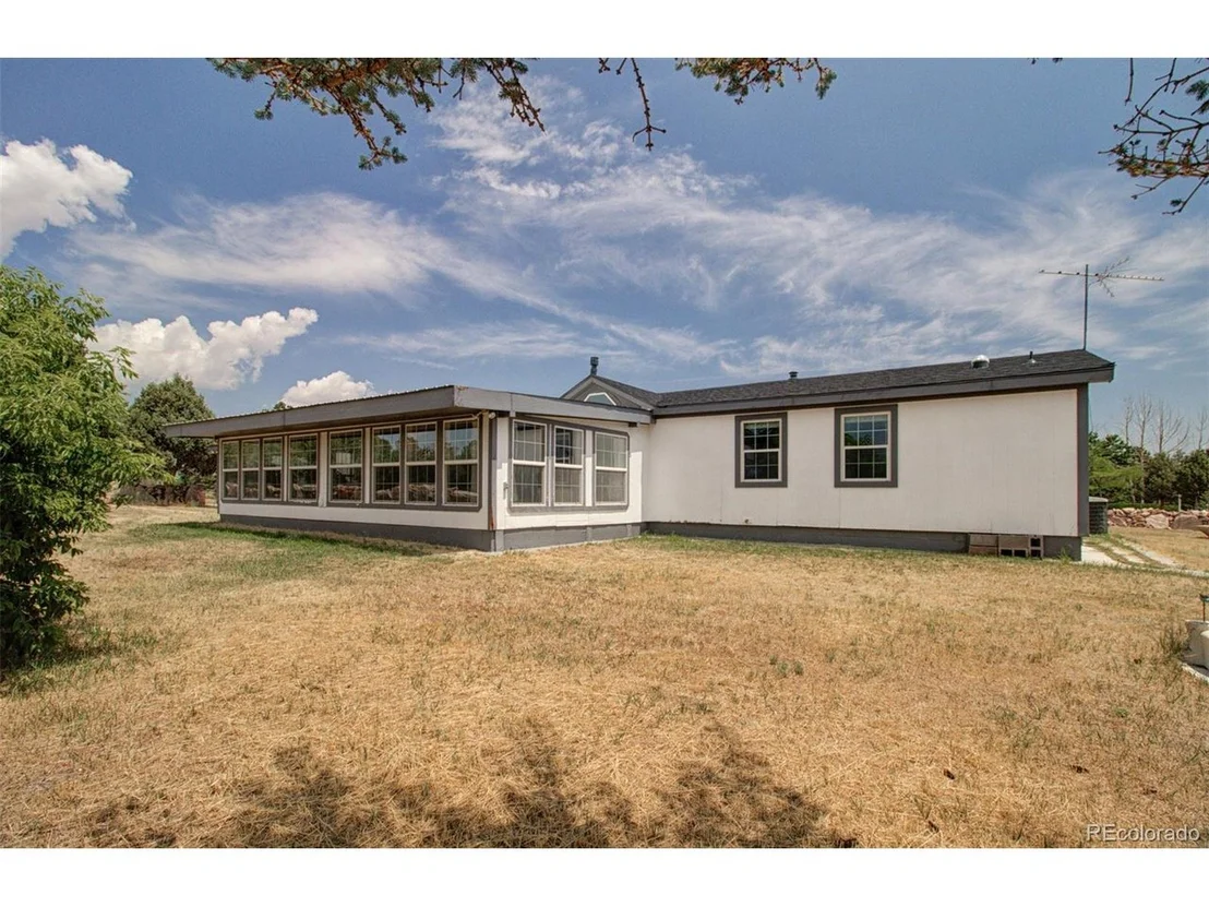 Photo of 12825 Garrett Rd